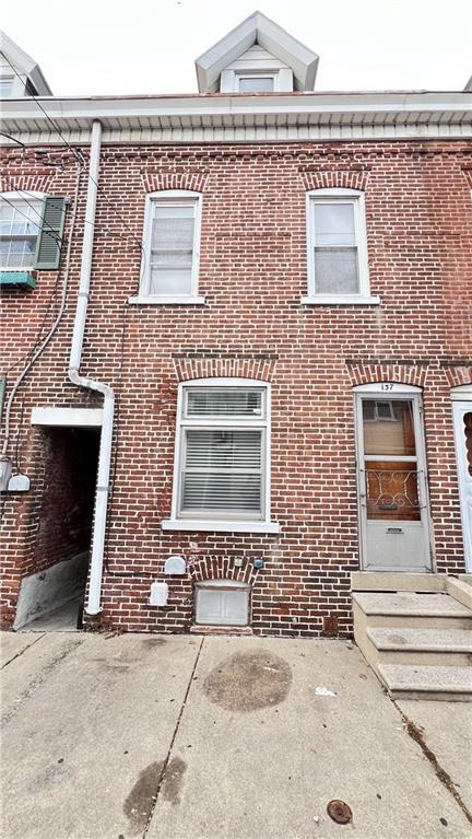 137 Green, 734979, Allentown City, Row/Townhouse,  for sale, Jeffrey Adams, RE/MAX Real Estate