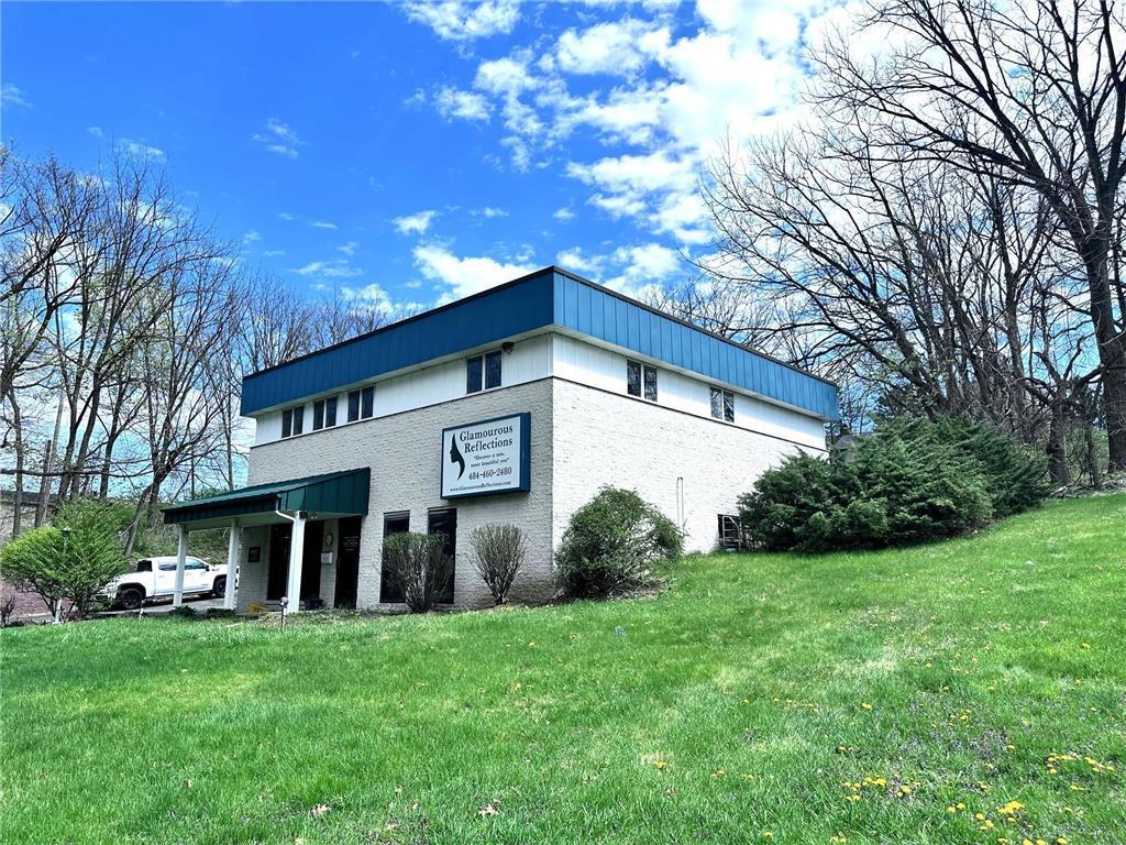 221 Cedar Crest, 736011, South Whitehall Twp, Commercial,  for leased, Jeffrey Adams, RE/MAX Real Estate